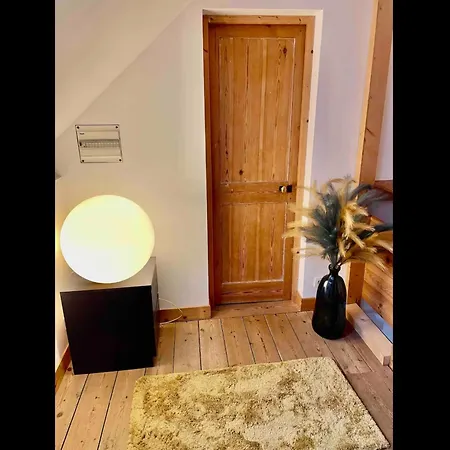 Willa Le Clos Vatinel Et Son Parking Étretat