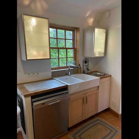 Le Clos Vatinel Et Son Parking * Étretat