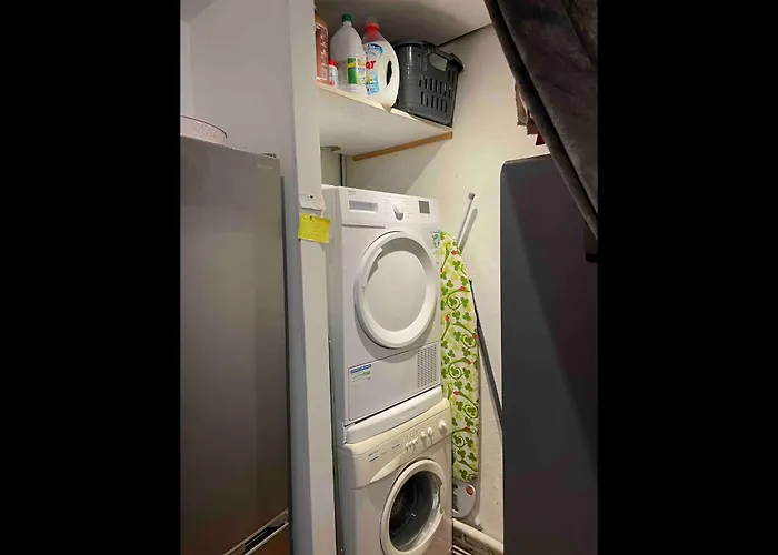 Le Clos Vatinel Et Son Parking *