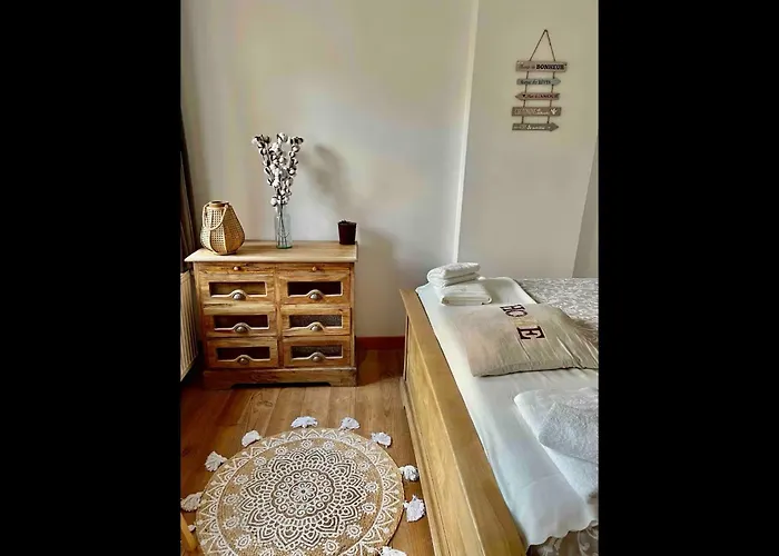 Le Clos Vatinel Et Son Parking Étretat